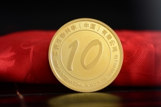 私人可以定制純金幣嗎